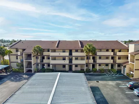 2395 Harbor Blvd #322, Port Charlotte, FL 33952
