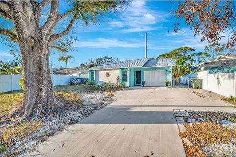 2525 22nd St, Sarasota, FL 34234