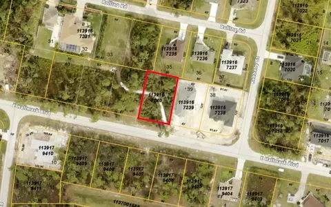 1358 E Hallmark Blvd, North Port, FL 34288