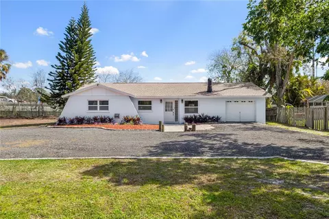 7018 13th Ave E, Bradenton, FL 34208