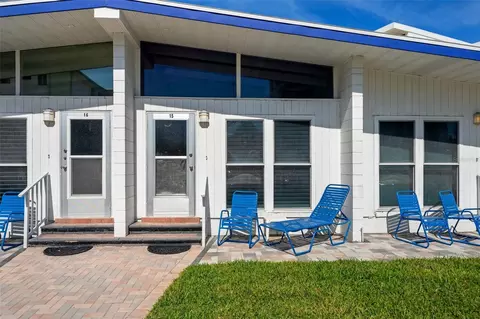 1129 Seaside Dr #15, Sarasota, FL 34242