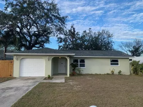 5425 Winewood Dr, Sarasota, FL 34232