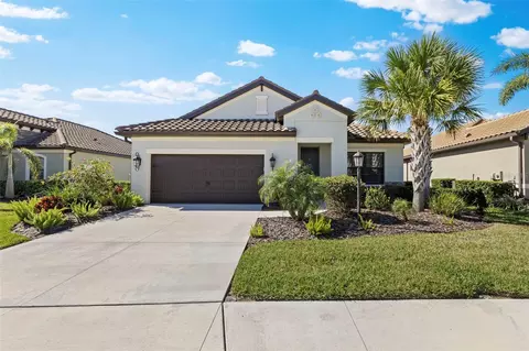 220 Cassano Dr, Nokomis, FL 34275