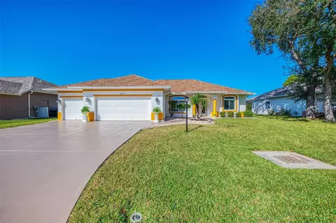 5872 Mckinley Rd, Venice, FL 34293