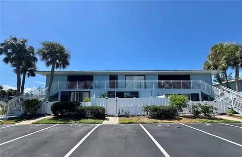 600 Manatee Ave #114, Holmes Beach, FL 34217