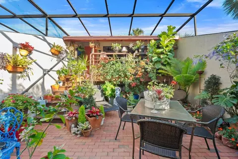 341 Bobby Jones Rd #341, Sarasota, FL 34232