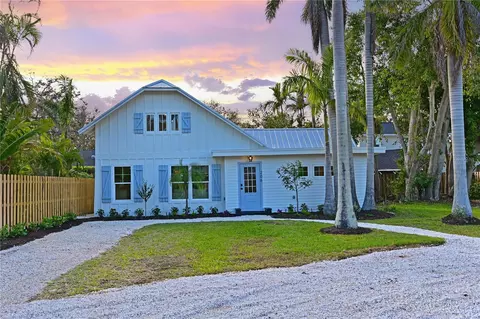 206 23rd St W, Bradenton, FL 34205