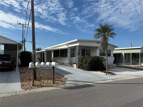 618 51st Ave W, Bradenton, FL 34207