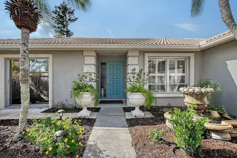 6684 Easton Dr, Sarasota, FL 34238