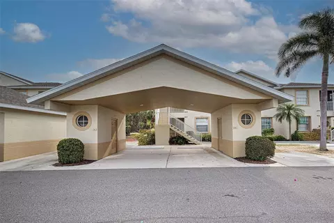 403 Auburn Lakes Cir #403, Venice, FL 34292