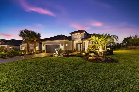 4735 Trento Pl, Bradenton, FL 34211