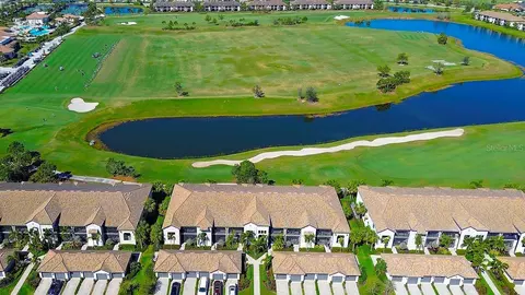 5710 Palmer Cir #203, Bradenton, FL 34211