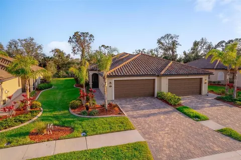 12151 Amica Loop, Venice, FL 34293