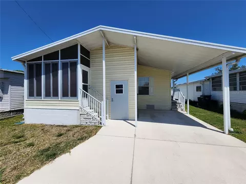 4923 5th Street Ct W, Bradenton, FL 34207