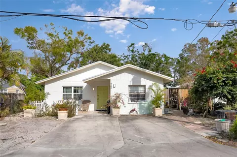 4487 Flatbush Ave, Sarasota, FL 34233
