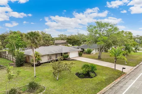 3655 Calliandra Dr, Sarasota, FL 34232