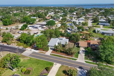 7816 15th Ave NW, Bradenton, FL 34209