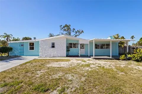 6520 Clemson St, Bradenton, FL 34207