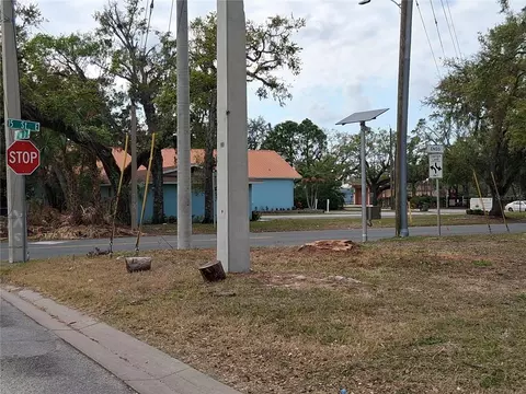 715 15th St E, Bradenton, FL 34208 photo 4