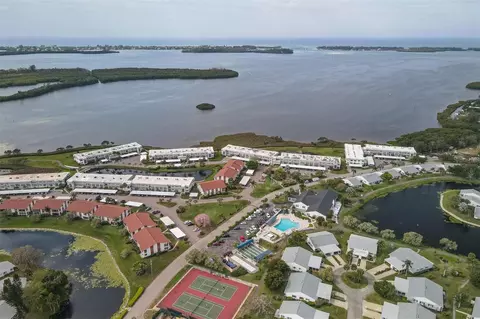 4753 Independence Dr, Bradenton, FL 34210