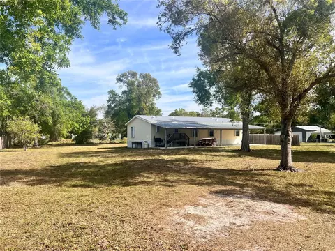 1760 SE Apple Dr, Arcadia, FL 34266