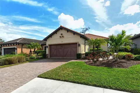 5561 Sentiero Dr, Nokomis, FL 34275