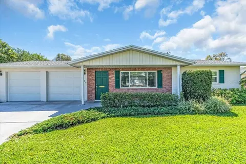 3909 18th Ave W, Bradenton, FL 34205