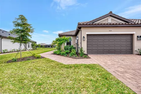 3125 Formia Ct, Bradenton, FL 34211