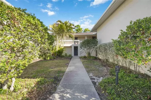 2121 Wood St UNIT 221, Sarasota, FL 34237
