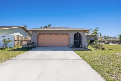 510 33rd Ave E, Bradenton, FL 34208