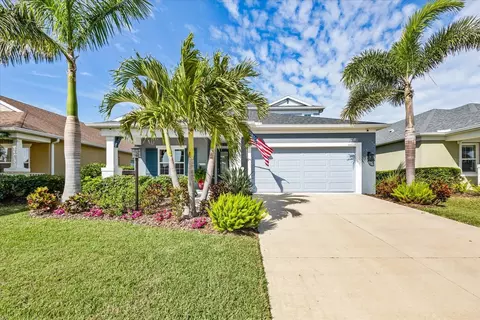 7012 White Willow Ct, Sarasota, FL 34243