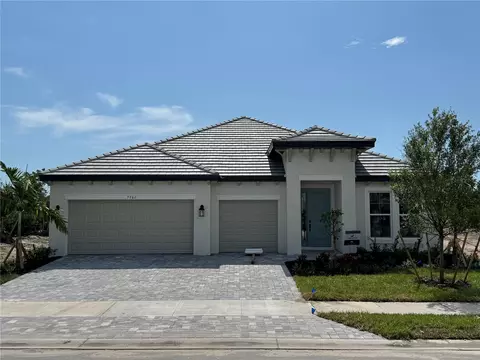 7561 Nighthawk Dr, Sarasota, FL 34241