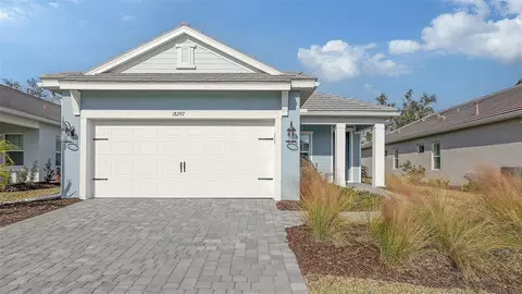 18297 Vizcaya Ct, Venice, FL 34293