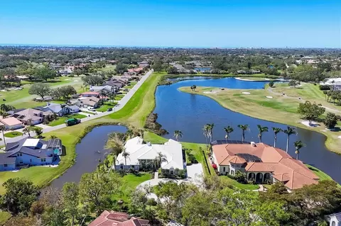 4002 Las Palmas Way, Sarasota, FL 34238