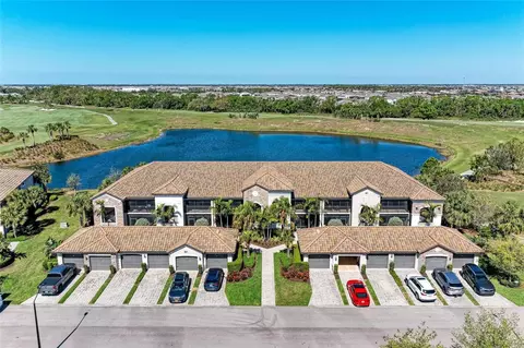 5577 Palmer Cir #203, Bradenton, FL 34211