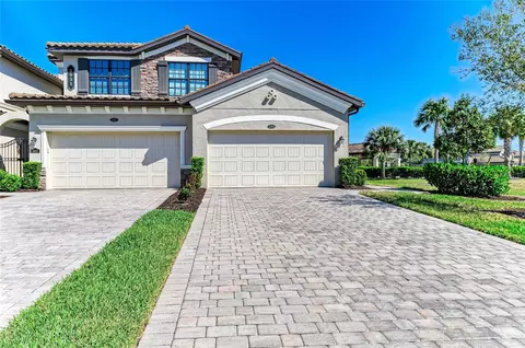 5931 Wake Forest Run #104, Bradenton, FL 34211