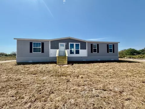18720 NW 242nd St #K, Okeechobee, FL 34972