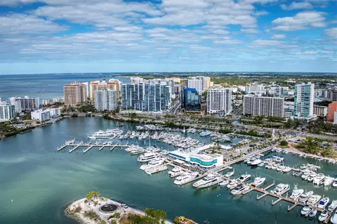 1155 N Gulfstream Ave #1205, Sarasota, FL 34236