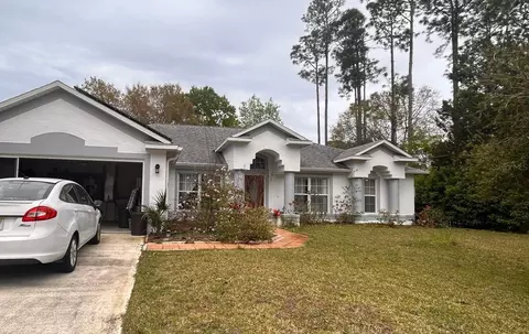 80 Putter Dr, Palm Coast, FL 32164