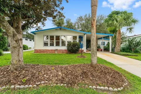 910 Orchid St, The Villages, FL 32159