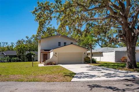 332 Bearded Oaks Cir, Sarasota, FL 34232