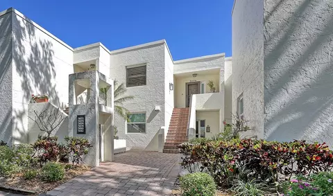 5078 Marsh Field Rd #82, Sarasota, FL 34235