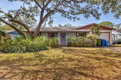 3006 42nd St W, Bradenton, FL 34205