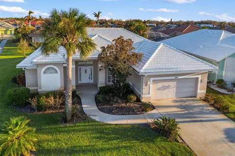 664 Silk Oak Dr, Venice, FL 34293