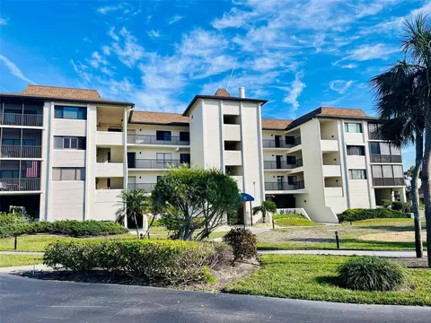 3630 Gulf Of Mexico Dr #304, Longboat Key, FL 34228