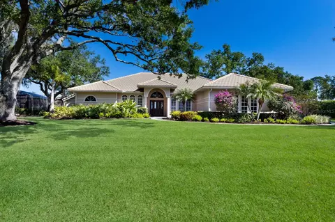 3063 Dick Wilson Dr, Sarasota, FL 34240