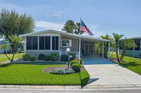 8402 Princess Ct, Palmetto, FL 34221