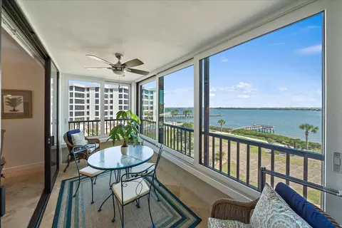 8735 Midnight Pass Rd #306B, Sarasota, FL 34242