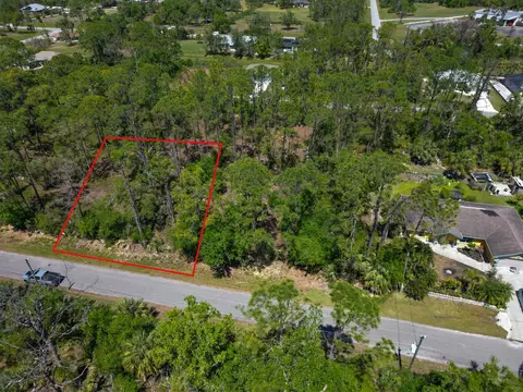 Garafola Avenue, North Port, FL 34291