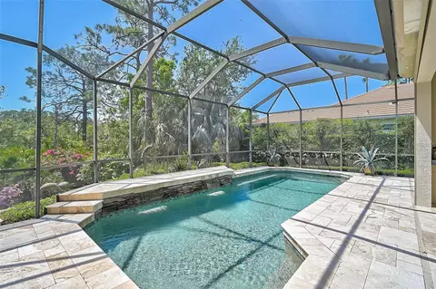 Exterior - 13 Bayhead Ln, Osprey, FL 34229 photo 5 of 15